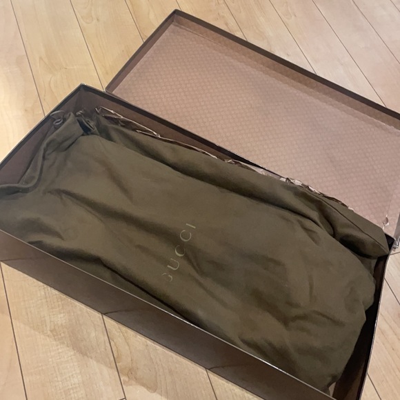 Gucci hi-gloss leather knee high boot - Picture 7 of 7